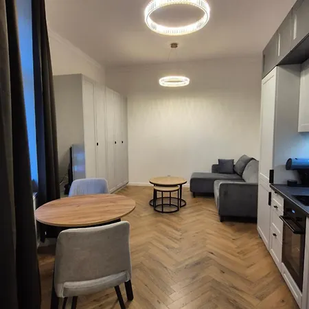 Apartment Nowoczesny W Klimatycznej Kamienicy *